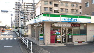 ファミリーマート 三芳町店