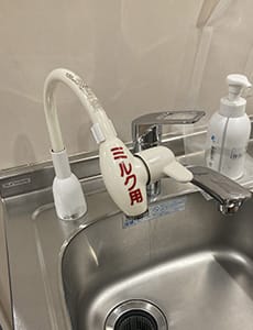調乳用温水器