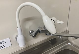 調乳用温水器