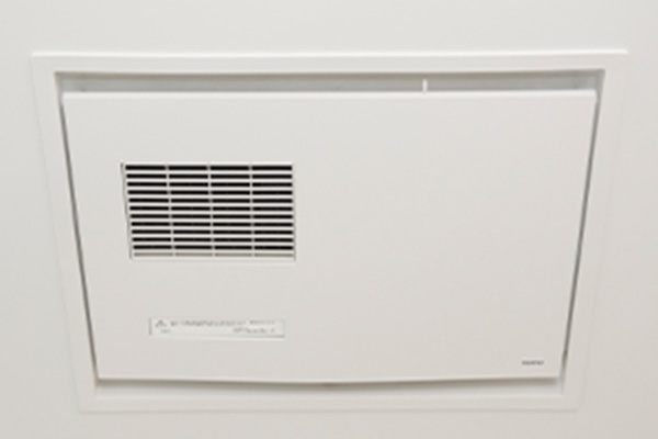 浴室換気暖房乾燥機