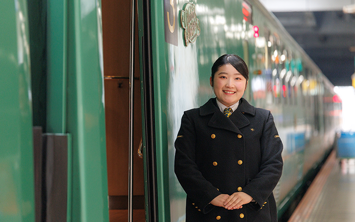 列車をお出迎え